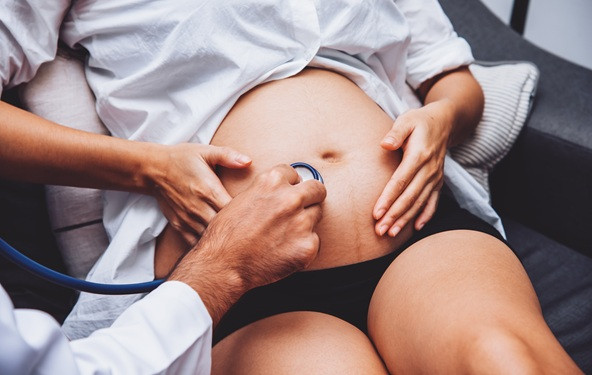 Trudnice nezadovoljne: Poskupila epiduralna anestezija