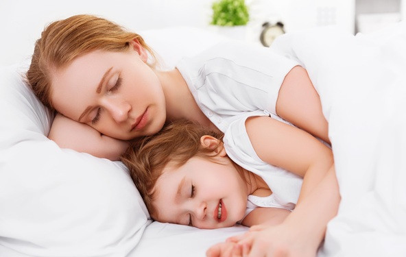 Djeca bi s mamom trebalo da spavaju do 4. godine