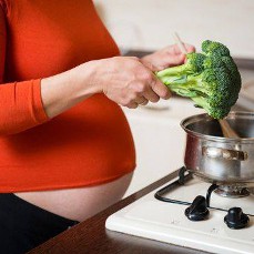 Gli alimenti vietati in gravidanza