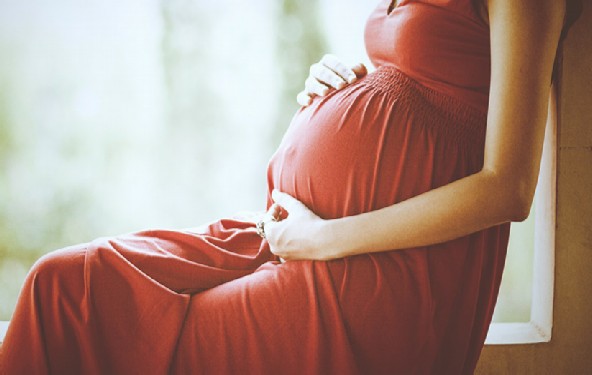 9 засрамувачки симптоми на бременоста