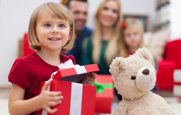 Pomagajmo ustvariti čarobni december za vse