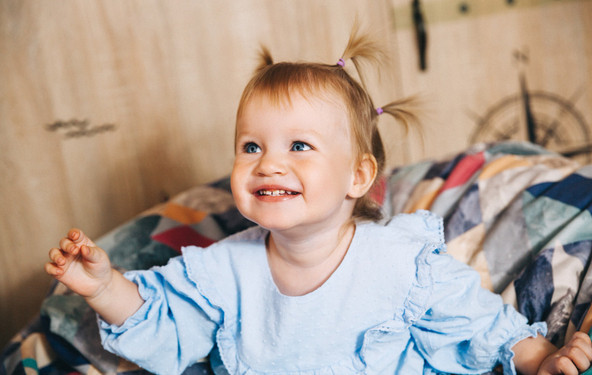 Oprema dojenčka v starosti 9–12 mesecev