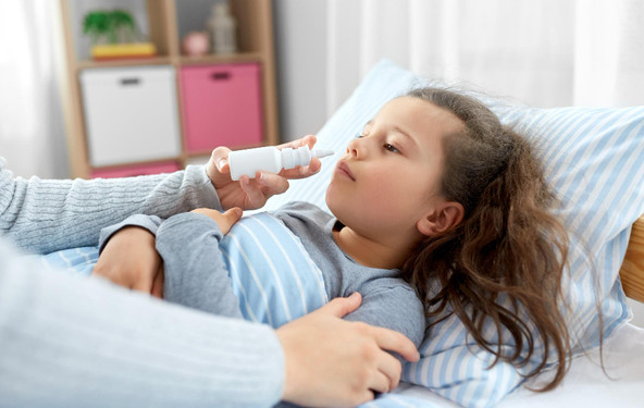 POZOR: Nosni dekongestivi niso za mlajše od 6 let!