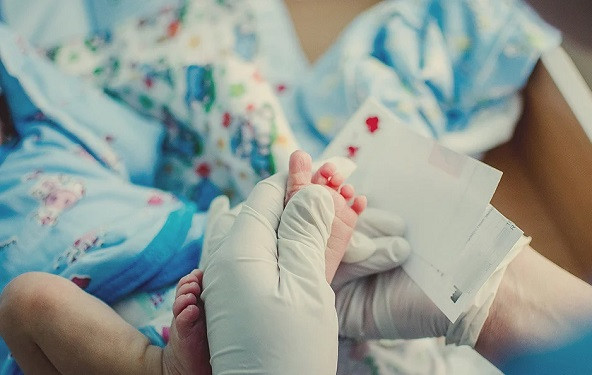 Presejalne teste pri novorojenčkih lahko odklonite