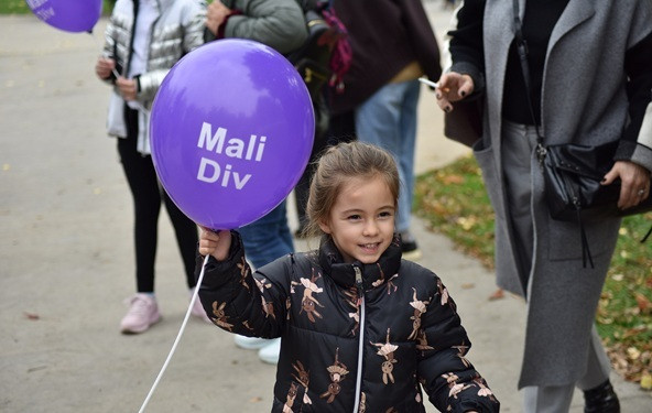 OTVOREN MINI PARK MALIH DIVOVA 