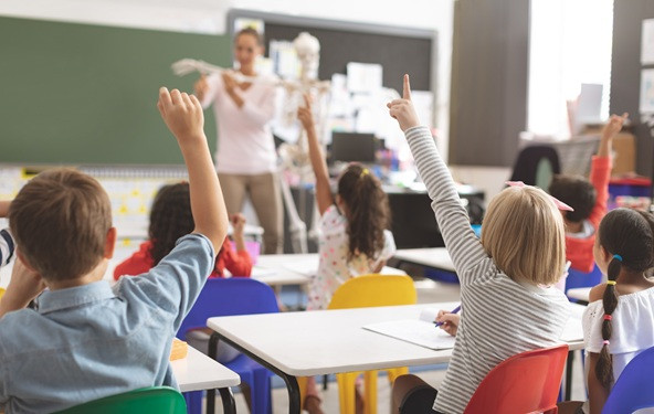 Školski čas od 45 minuta mogao bi da bude skraćen