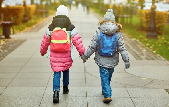 Stiže nova đačka pomoć deci u Beogradu