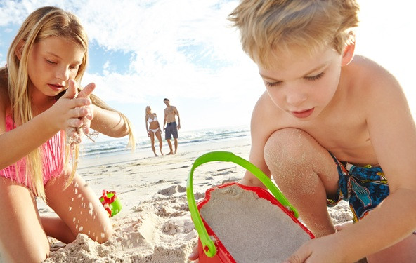 Deca i OPASNOSTI koje vrebaju tokom leta