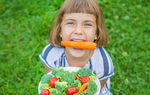 Da li deca treba da budu vegetarijanci
