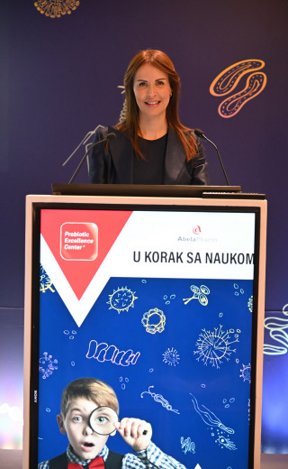 Dr Dusanka Novosel